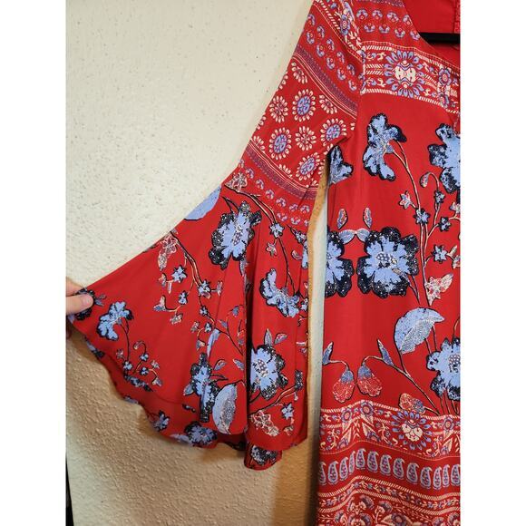 Anthropologie Vanessa Virginia Red Floral Bell Sleeve Silk Peasant Dress Size‎ 2 - Picture 3 of 8